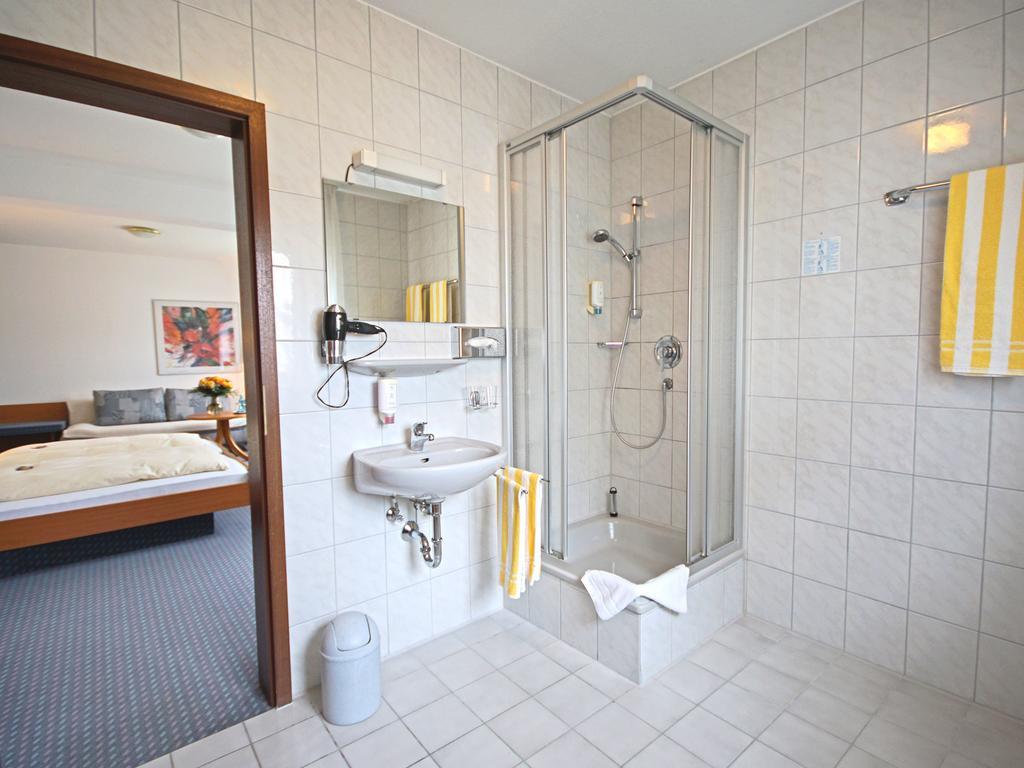 City Hotel Mark Michelstadt Bagian luar foto