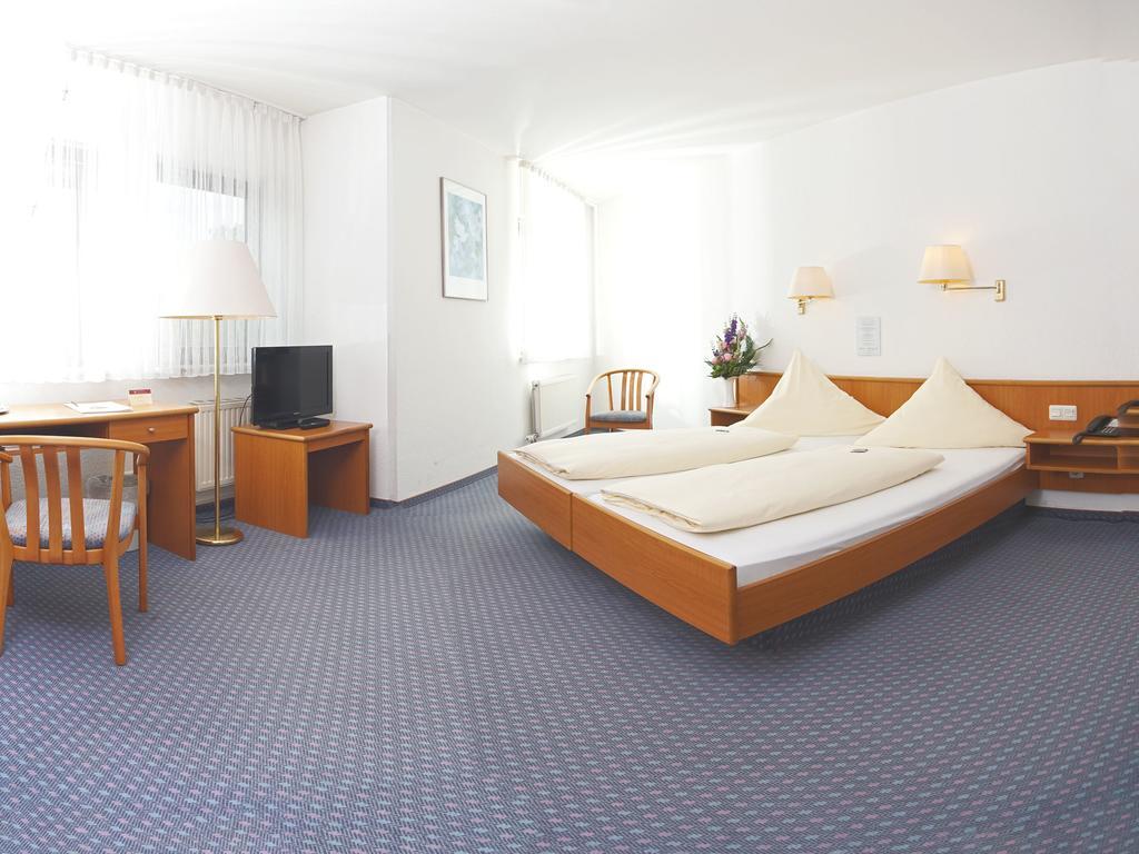 City Hotel Mark Michelstadt Ruang foto